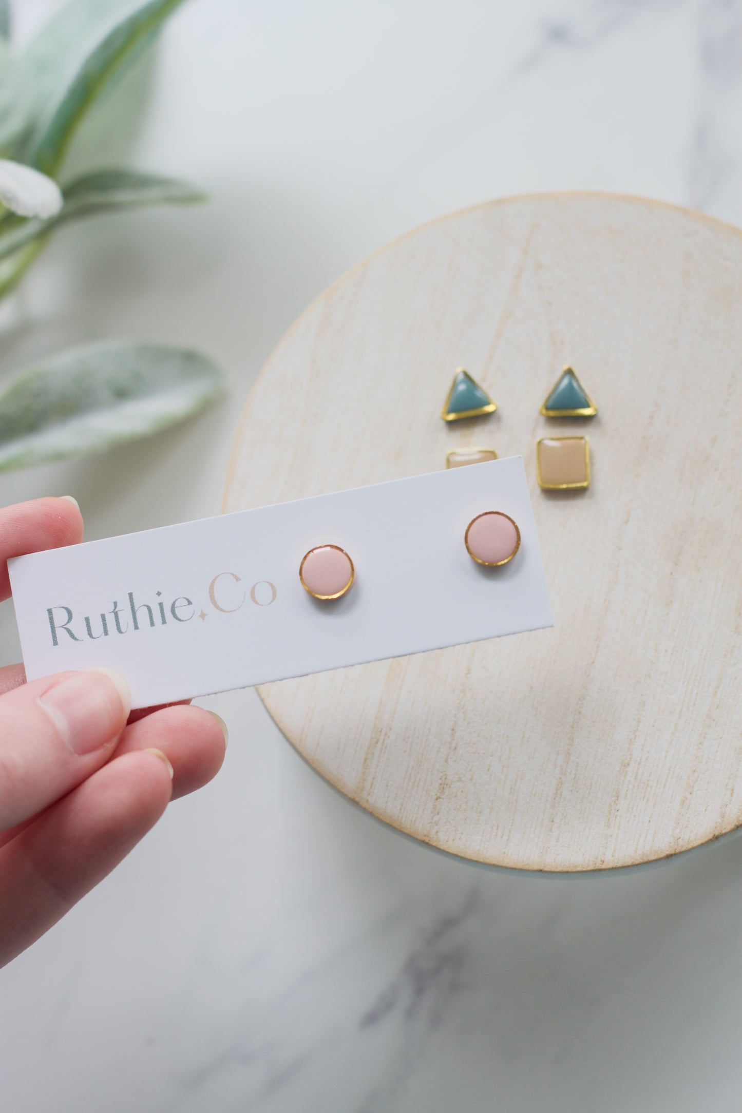 Gold Trimmed Stud Pack