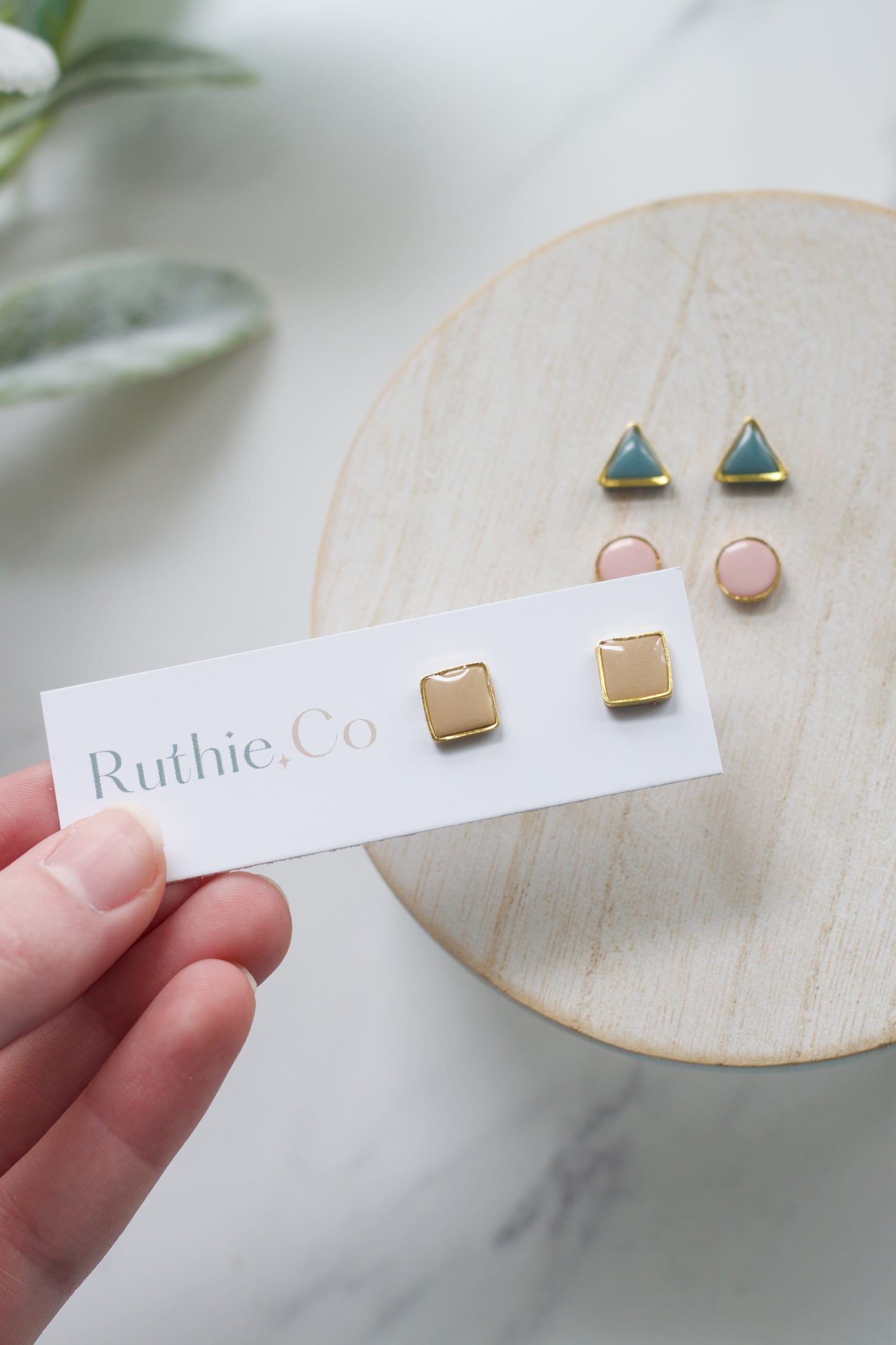 Gold Trimmed Stud Pack