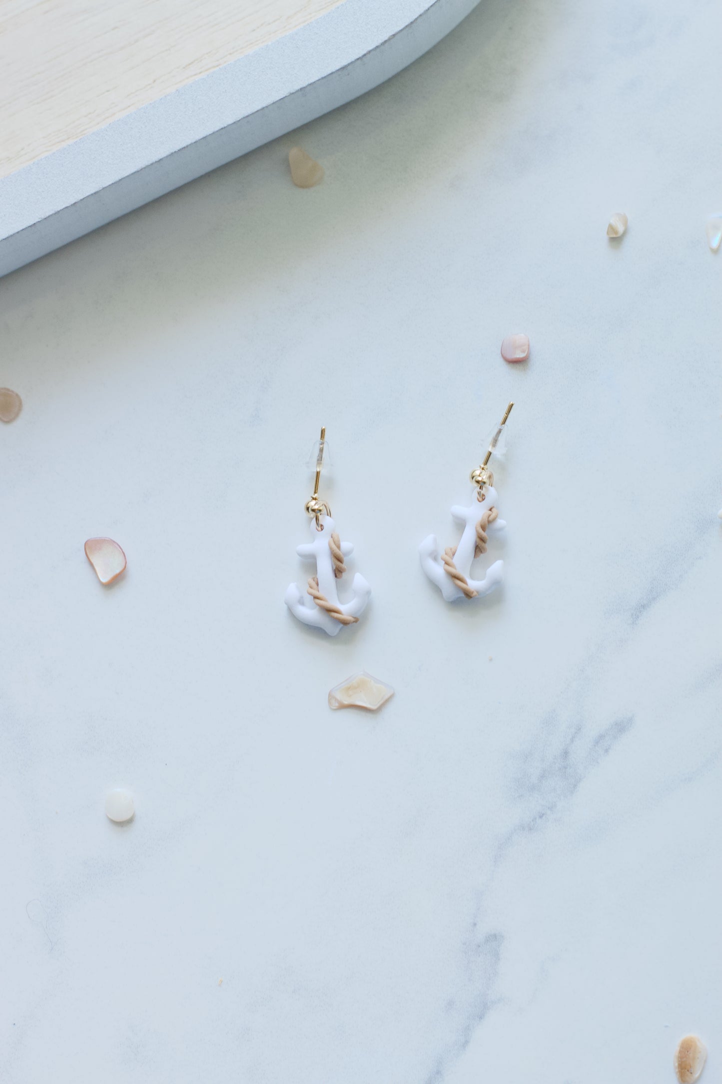Anchor Dangles