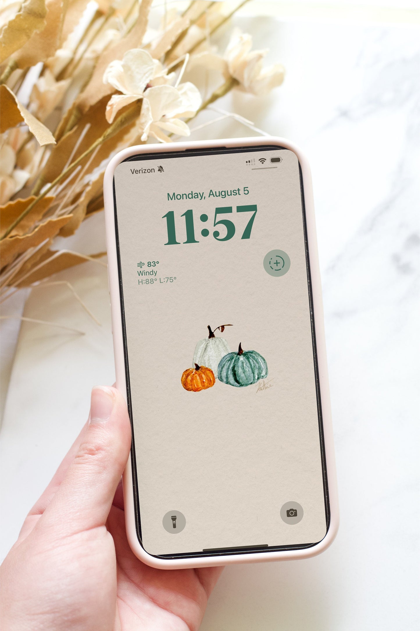 4 Autumn Watercolor Wallpapers