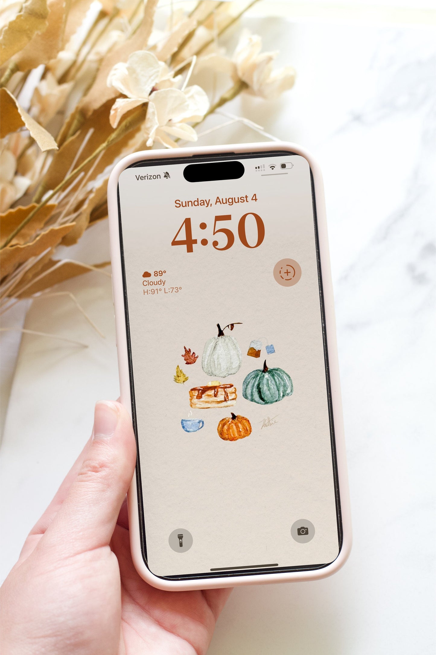 4 Autumn Watercolor Wallpapers