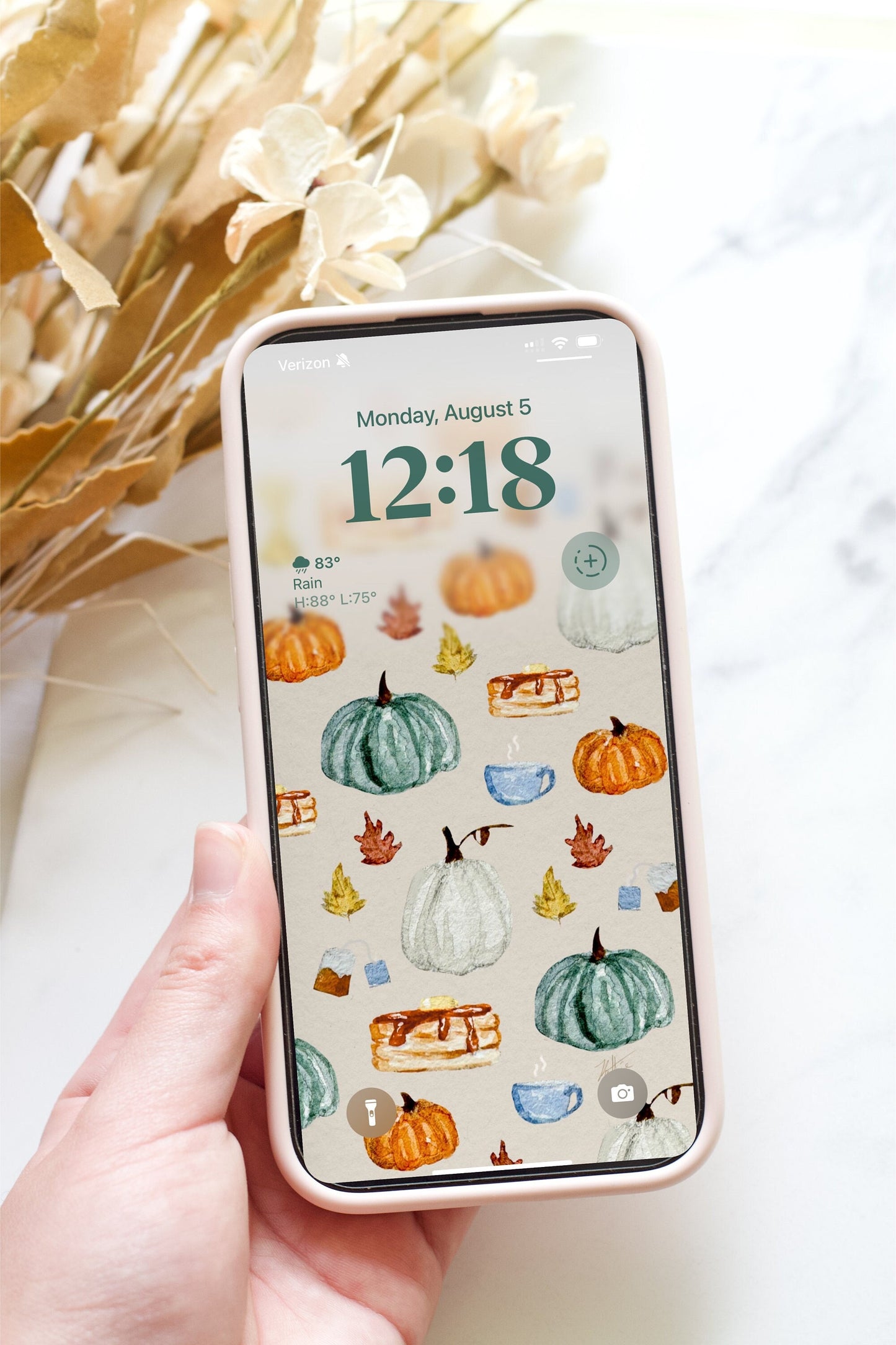 4 Autumn Watercolor Wallpapers