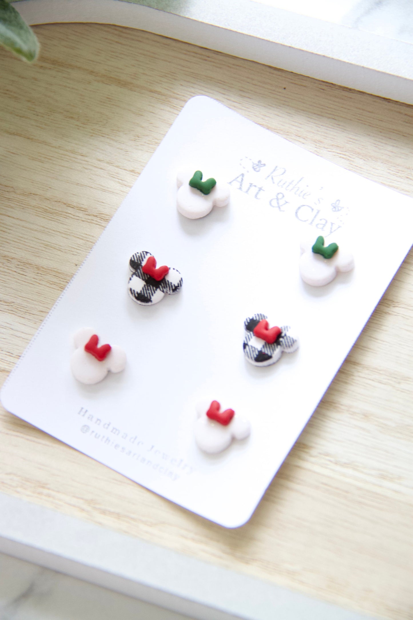 Christmas Minnie Stud Pack