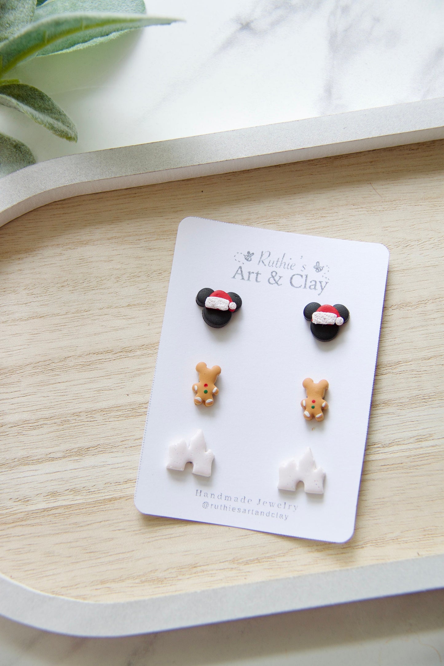 Santa Mickey Stud Pack
