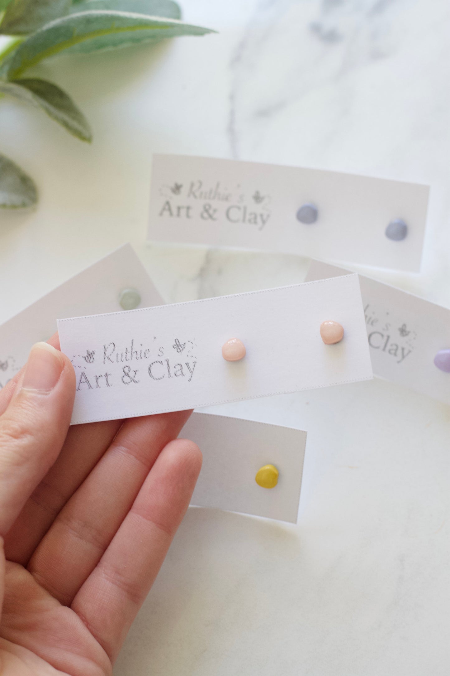 Pebble Studs