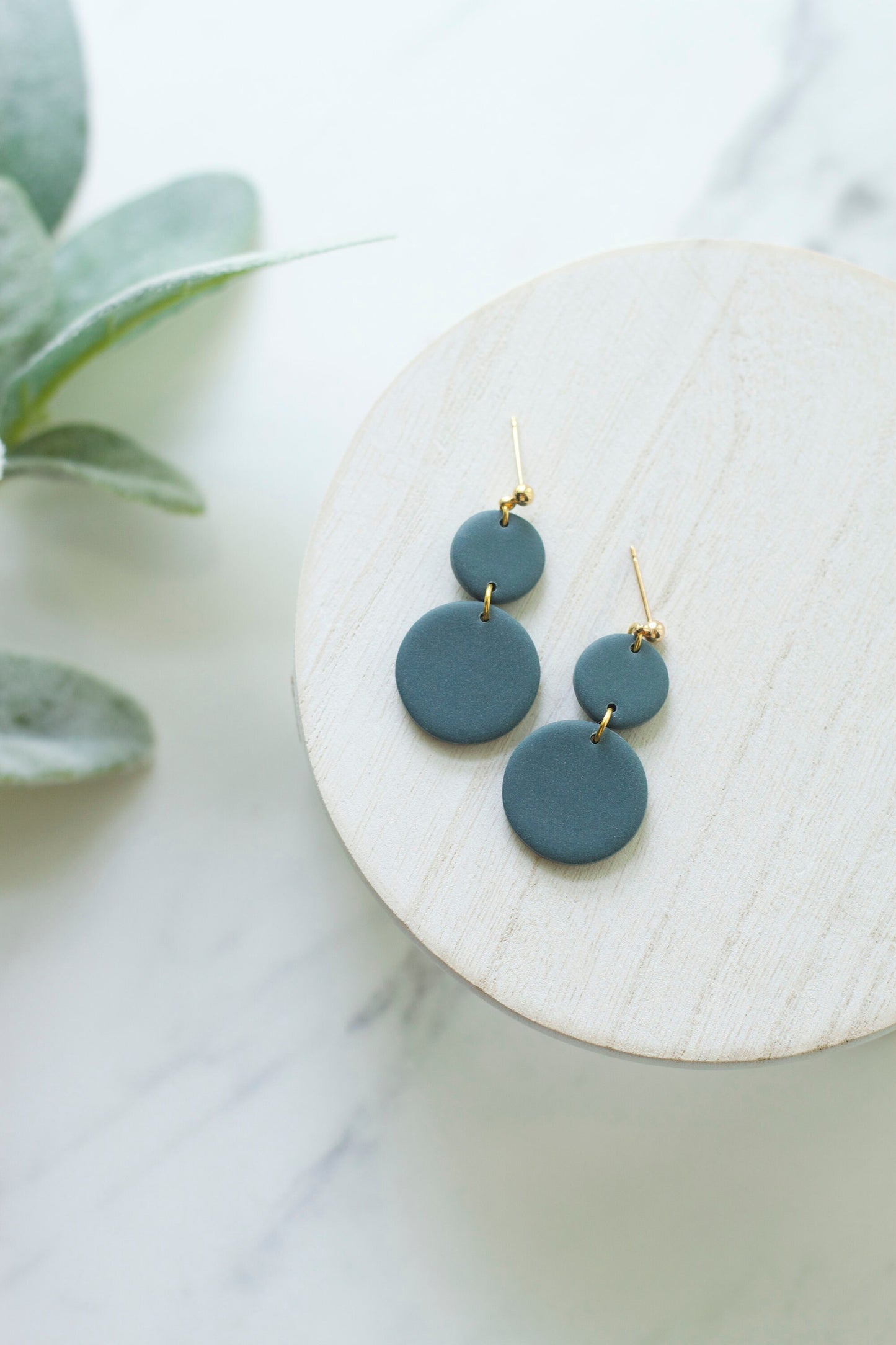 Circle Dangles