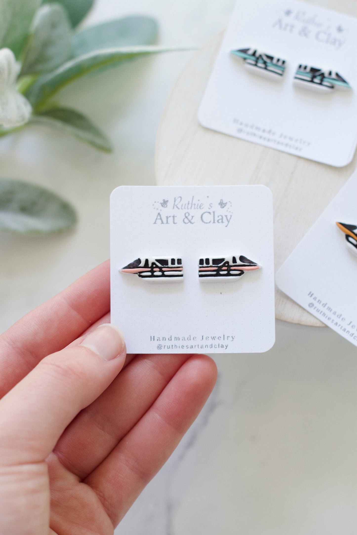 Monorail Studs
