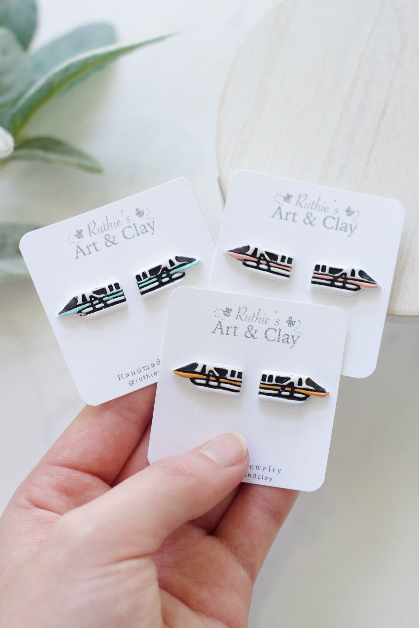 Monorail Studs