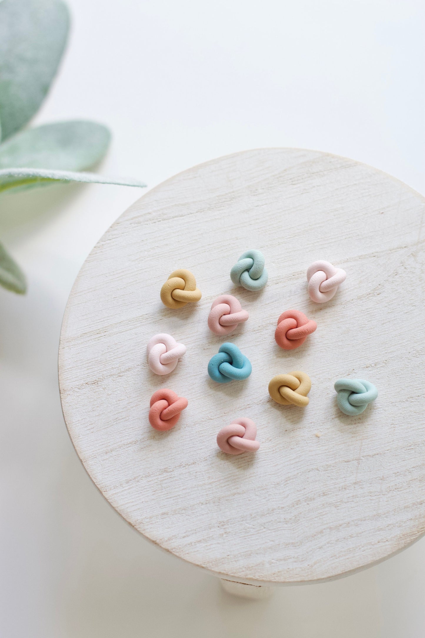Summer Knot Studs