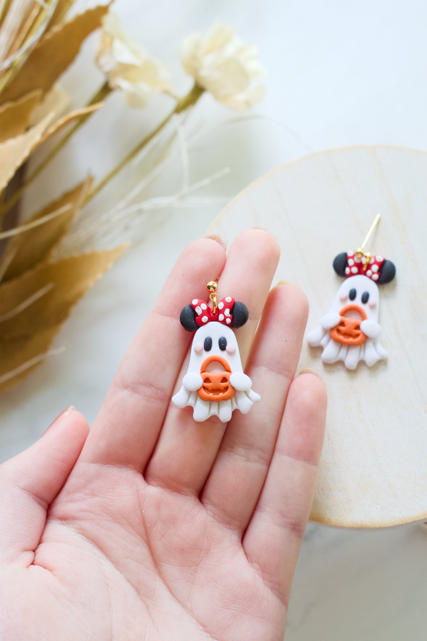 Minnie Ghost Dangles